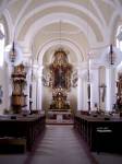 Interiér kostela na Novém Hradci Králové
