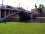 Tyršův most navrh Josef Gočár, překlenuje řeku Labe